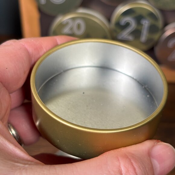 Starbucks Magnetic Tin 25-Day Holiday Advent Calendar - Empty Reusable Tins - Picture 10 of 16